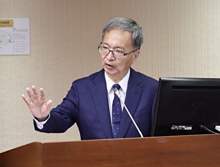 衛福部長薛瑞元28日表示，初步朝內生性或外來添加毒素來討論。