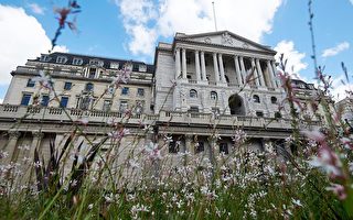 英格蘭銀行暗示即將降息