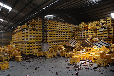 台湾烟酒公司花莲酒厂受强震影响，厂区内有1万6000多打酒品倾倒破碎，厂方初估灾损约新台币1400多万元。