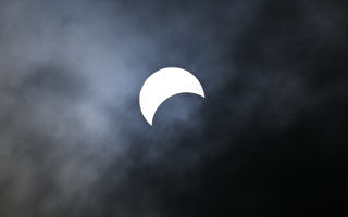 從故事學典故：黃琬對日 秦宓論天