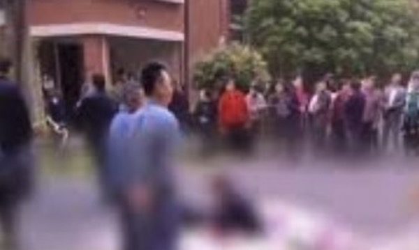 再一例 湖南常德女教师小区内坠楼身亡