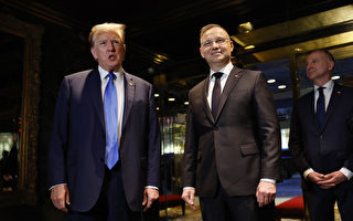 波兰总统在纽约会见川普 支持北约增加军费