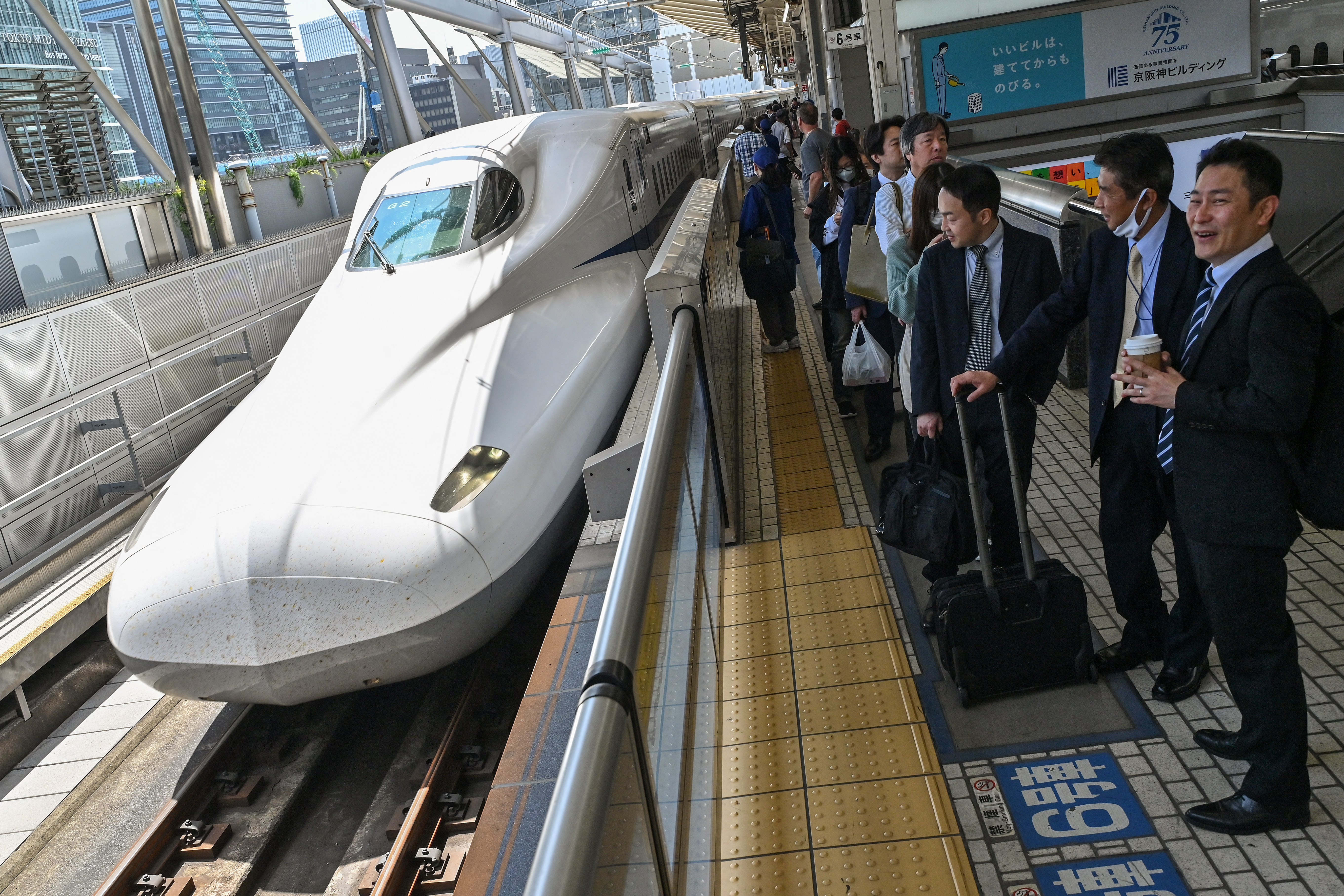[新聞] 車廂內有蛇 日本新幹線列車罕見誤點17分鐘