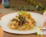 【厨娘香Q秀】牛菌菇奶油炖饭和咖喱海鲜宽面