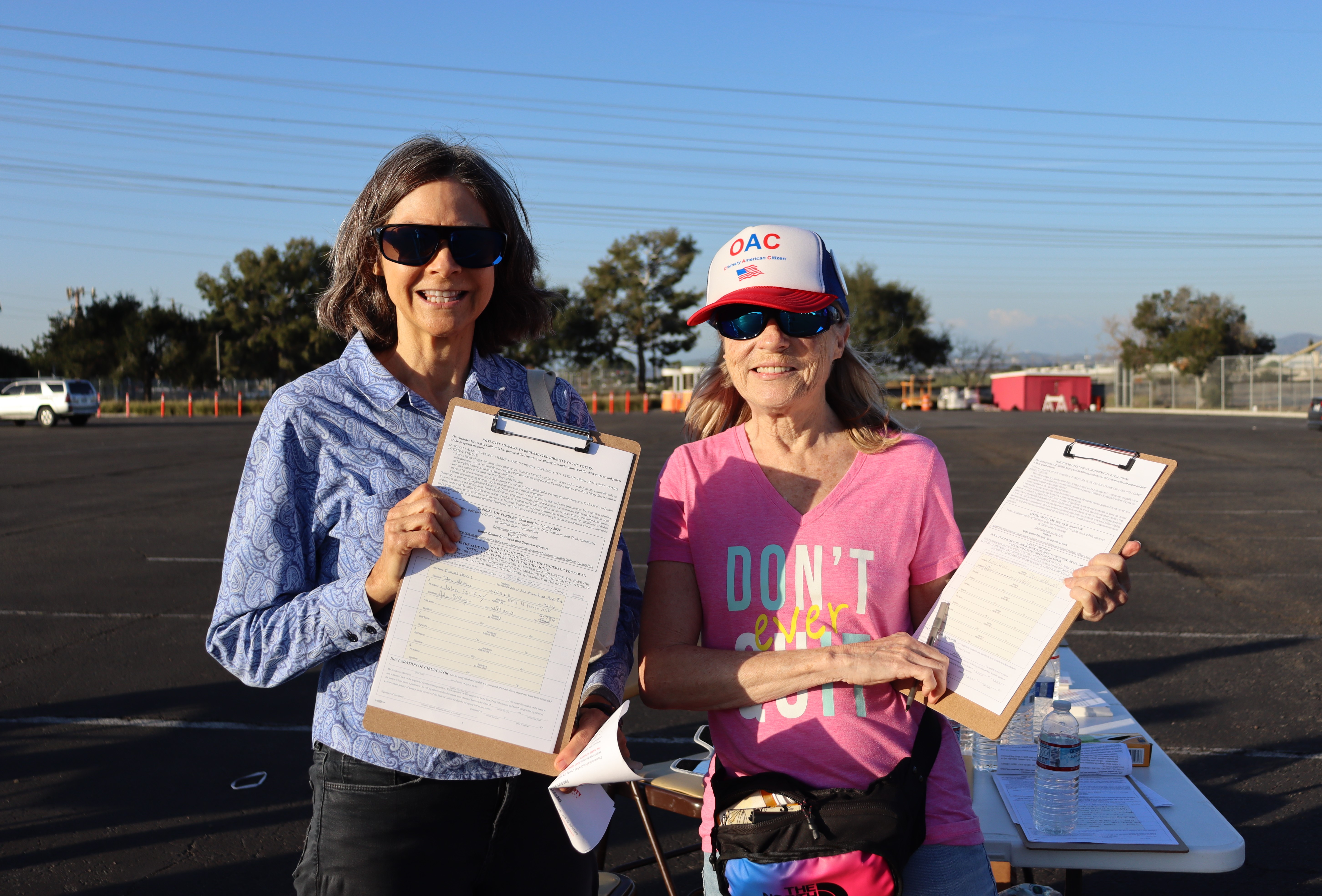 78岁华妇倾力征签盼废除加州47号法案| 废除加州47号恶法| 犯罪活动| 大纪元