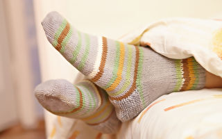 穿襪子睡覺可以減少打鼾 很多人可能不知道