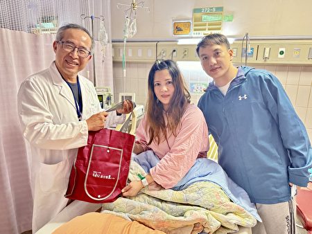聖保祿醫院代轉早產兒基金會贈送關懷包