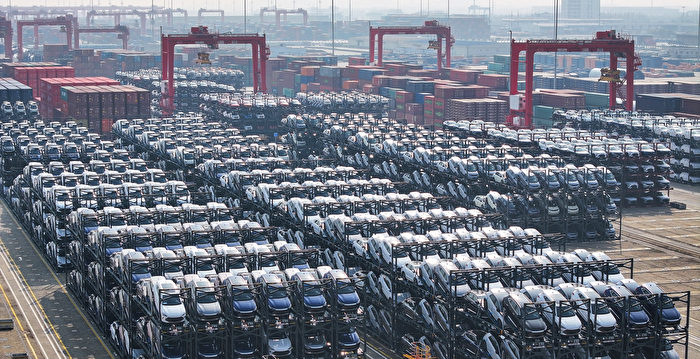 中国4月出口回温 经济危机暗藏 专家解读