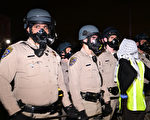 哥大亲巴骚乱300人被捕 加大LA分校再爆冲突