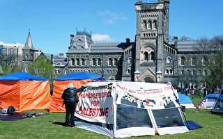 亲巴勒斯坦抗议者在多伦多大学安营扎寨