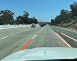 南加高速路试点橙白条纹 提醒施工区域减速