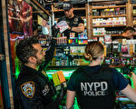 纽约市警与治安官 加速“上锁”非法大麻店