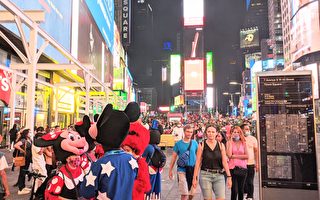 拥挤与肮脏：纽约时代广场被评为全球最大“旅游陷阱”