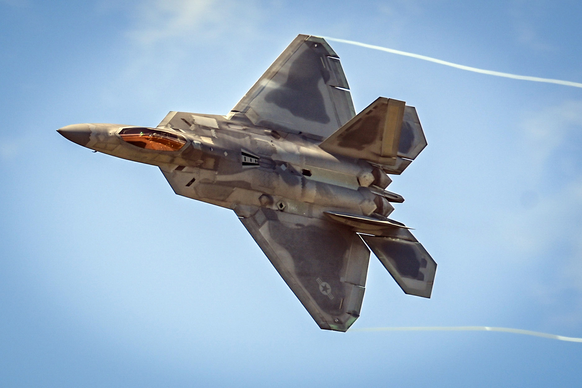 [新聞] 美國不出口F-22戰機的幾個原因