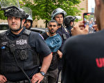 警察被批粗暴对待挺巴抗议 纽约市长亚当斯力挺