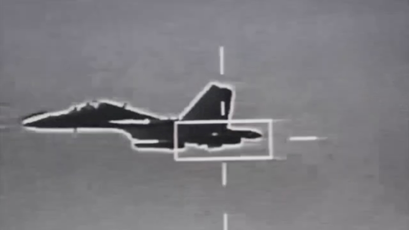 [新聞] 國軍F-16V標定殲-16 學者推測共機渾然不知