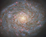 哈勃望远镜拍到一个宝石般璀璨的螺旋星系
