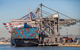 貿易戰再起 白宮經濟專家談美國港口走勢