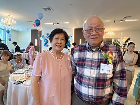 94歲的「幸福爸爸」、書畫家朱雲嵐。