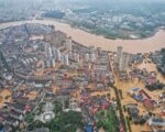 组图：中国南方多地洪水泛滥 逾百万人受灾