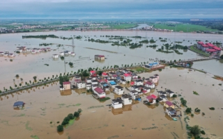 中国九省洪灾严重 七大水系预计将发生洪水