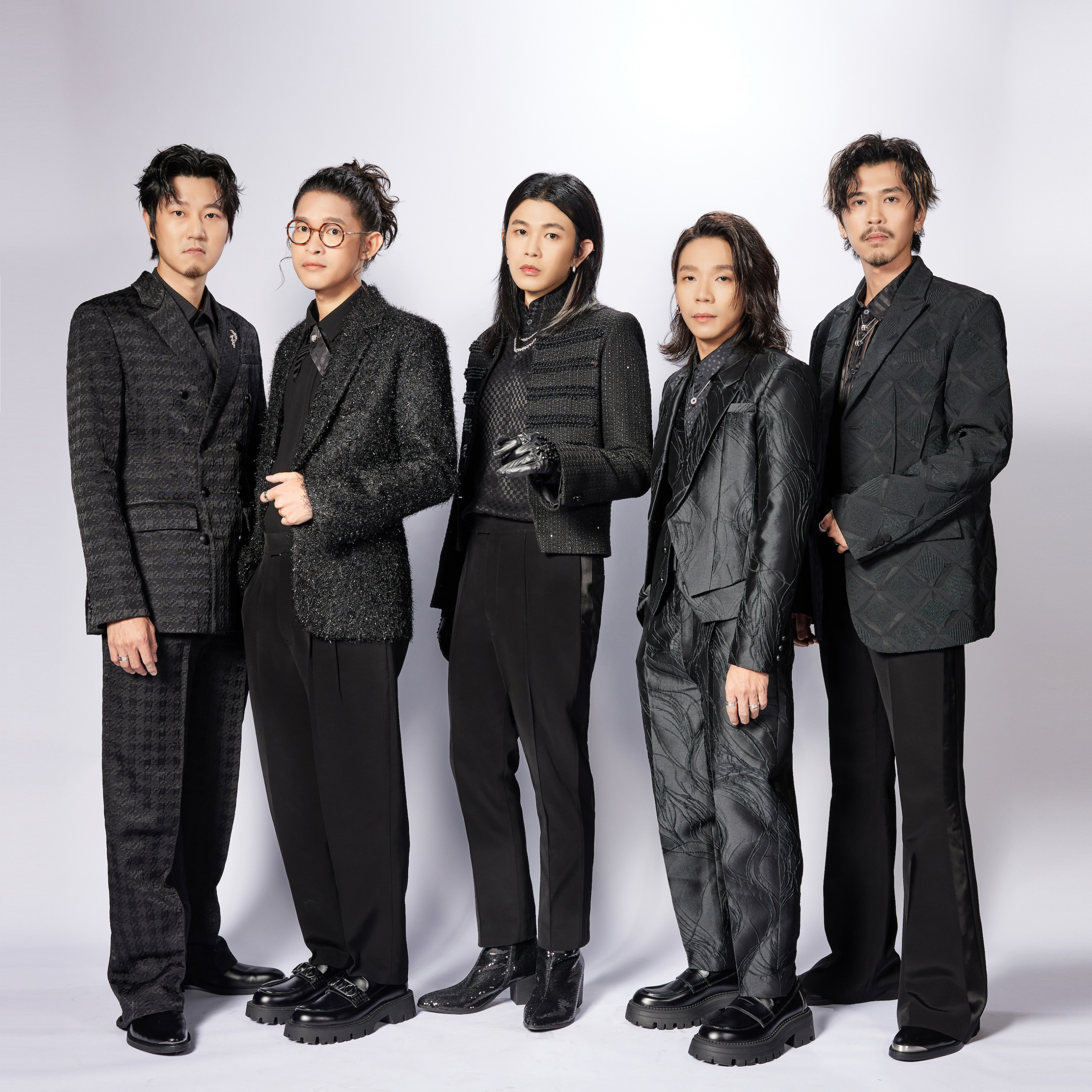 麋先生MIXER即将在9月21日举办“马戏团运动 CircUs世界巡回演唱会”。(相信音乐提供)