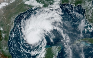 貝里爾正逼近德州海岸 多地收到颶風警報