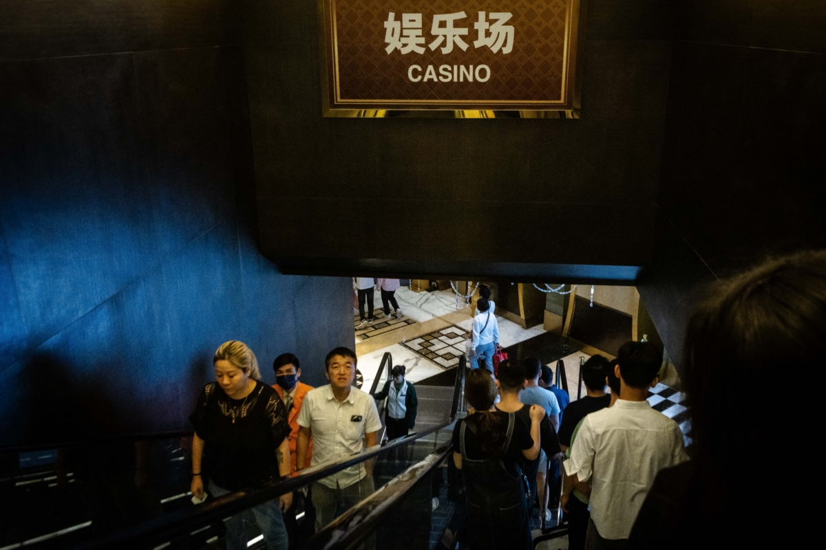 中共打击“换钱党” 红三代揭背后内情| 澳门| 博彩业| 地下钱庄| 大纪元