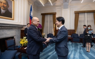 吐瓦魯總理堅持與中華民國維持邦交