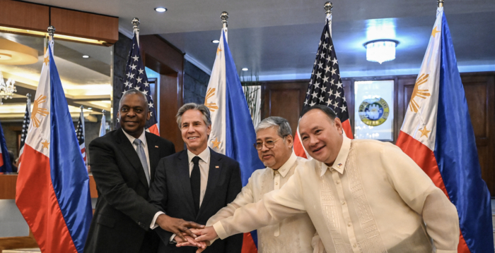 中菲冲突加剧 菲国吁更广泛解读美菲防务条约