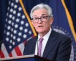 联准会称通膨就业数据接近目标 暗示最快9月降息