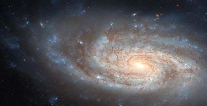 NASA images show clear outlines of spiral arms of classic spiral galaxies |