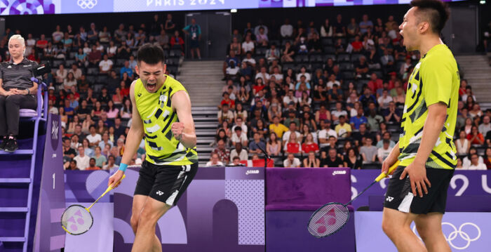 奥运羽球 麟洋配战胜中国队 夺得金牌