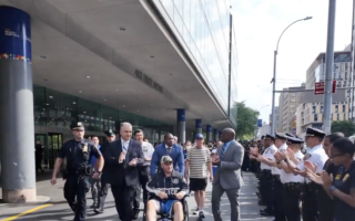 曼哈頓 華埠持槍搶劫案第二名受傷警察出院