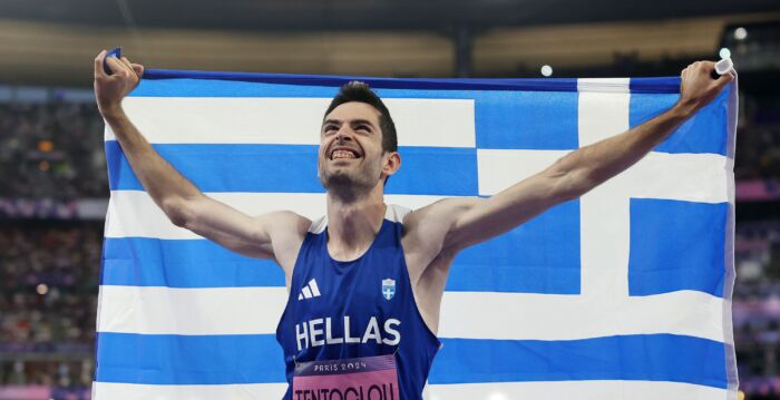 组图:希腊跳远名将滕托格卢卫冕金牌
