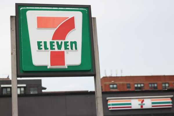 7-Elevenرձ400ұ