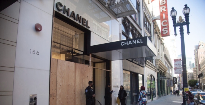 民调:多数加州选民计划投票支持36号提案