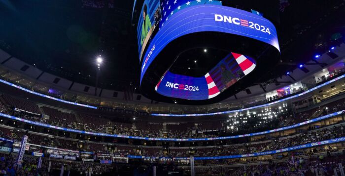 组图:美民主党全国代表大会在芝加哥登场