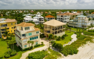 雪鸟族加紧卖掉美国房产