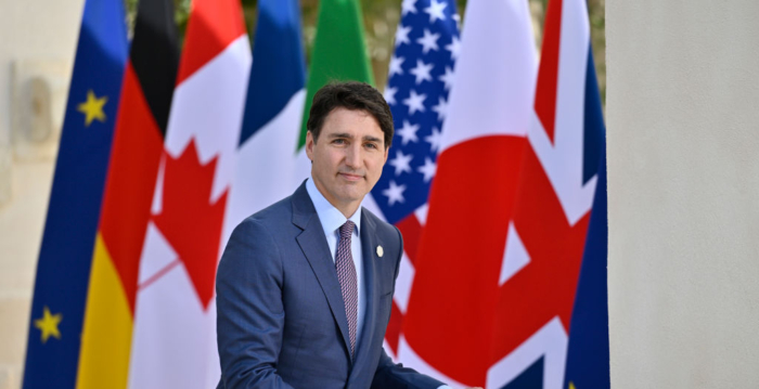 跟进美国 加拿大对中国电动车加征100%关税