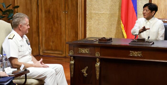 中菲冲突升级 美司令:护送菲船只是合理选项