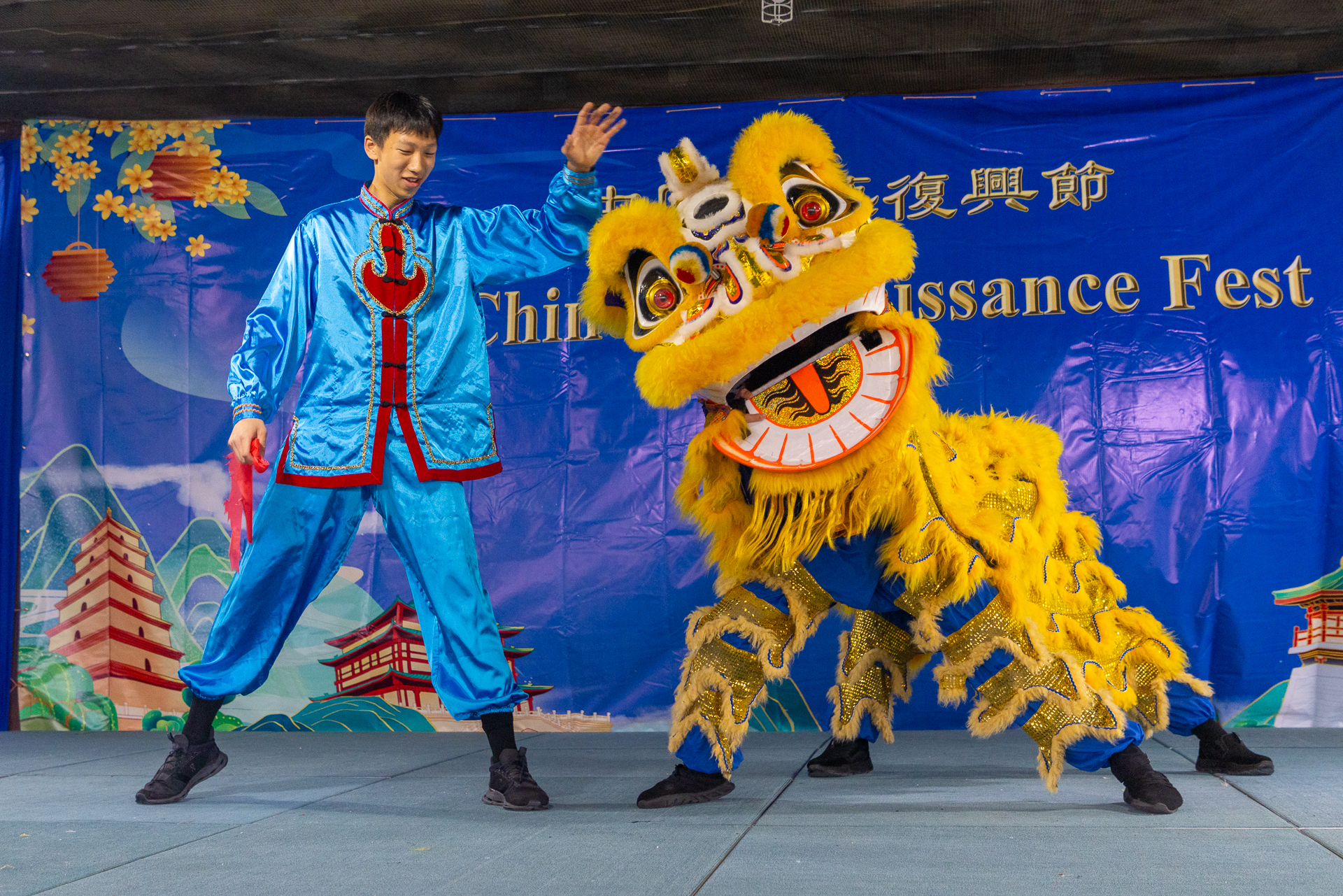 9月28日，纽约上州“但愿山华东说念主协会”在中城（Middletown）举办了一场别开生面的“中国文艺恢复节”（Chinese Renaissance Fest）算作，诱导了大王人当地大家和政要参加。(Mark Zou/The Epoch Times)