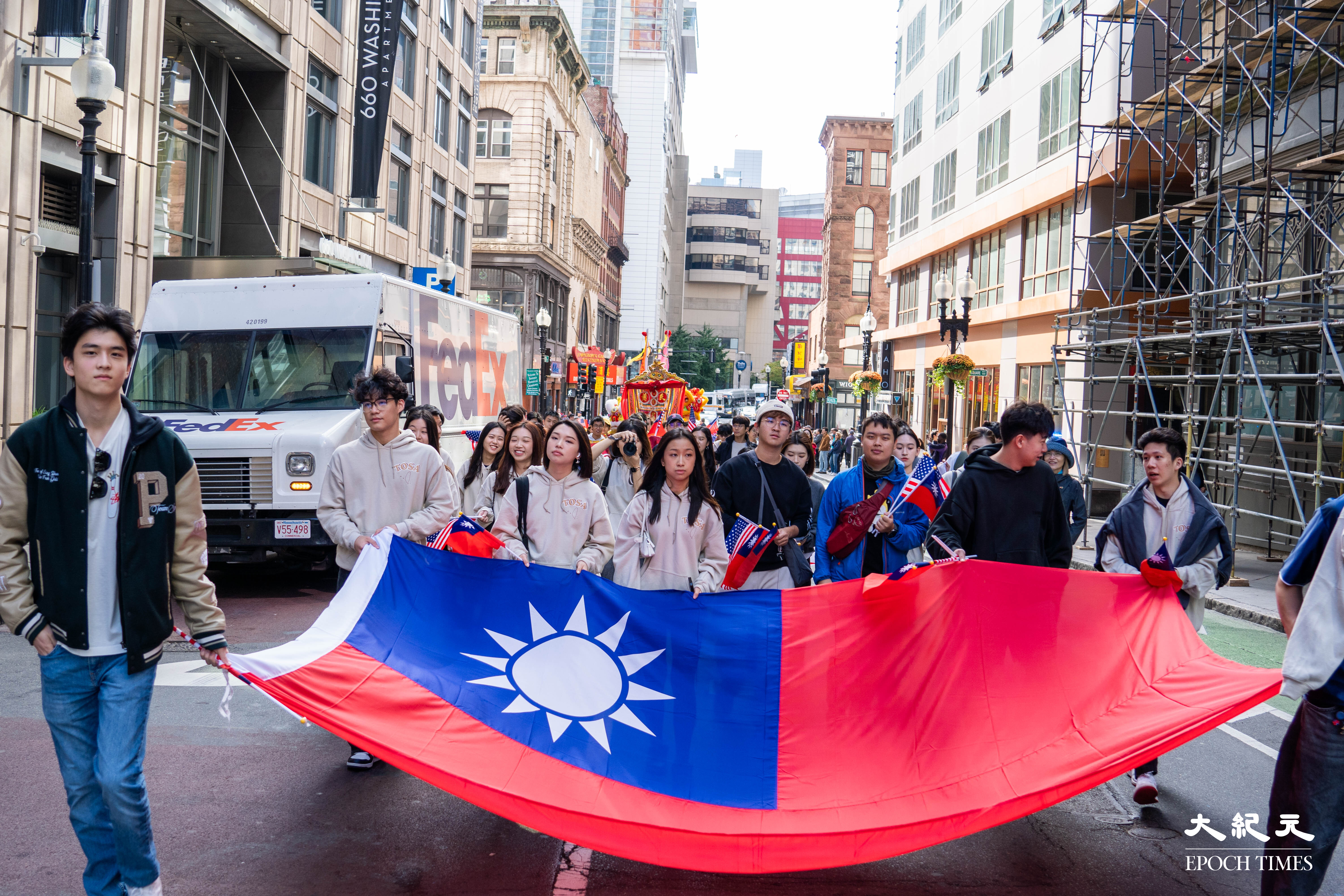 圖 組圖：波士頓千人遊行 慶中華民國雙十節