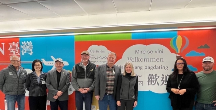 爱达荷州长访台 签台爱关系40周年合作备忘录