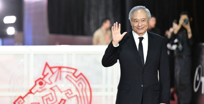 李安现身邱泽许玮甯婚宴 模仿新娘跳舞超可爱