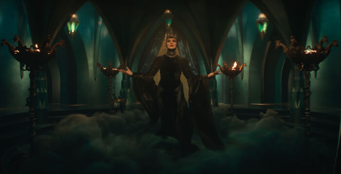 Live-Action "Snow White" Trailer: Queen Shatters Magic Mirror - News Directory 3