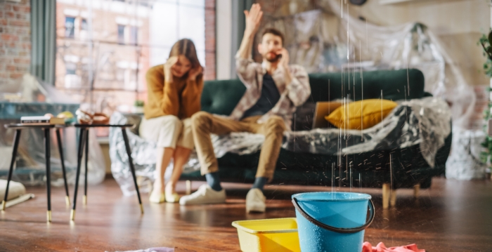 天花板漏水谁之过？专家教你对策不必两败俱伤