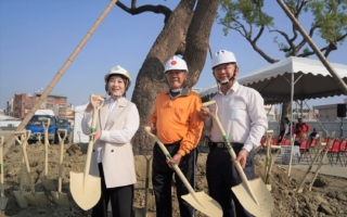 屏東和生市地重劃區老樹移植 耆老憶當年植樹點滴