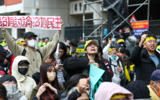在野強推三爭議法案 立委：政院可考慮拒絕副署