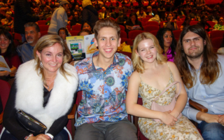 公司主管：神韻以美麗的方式分享傳統文化